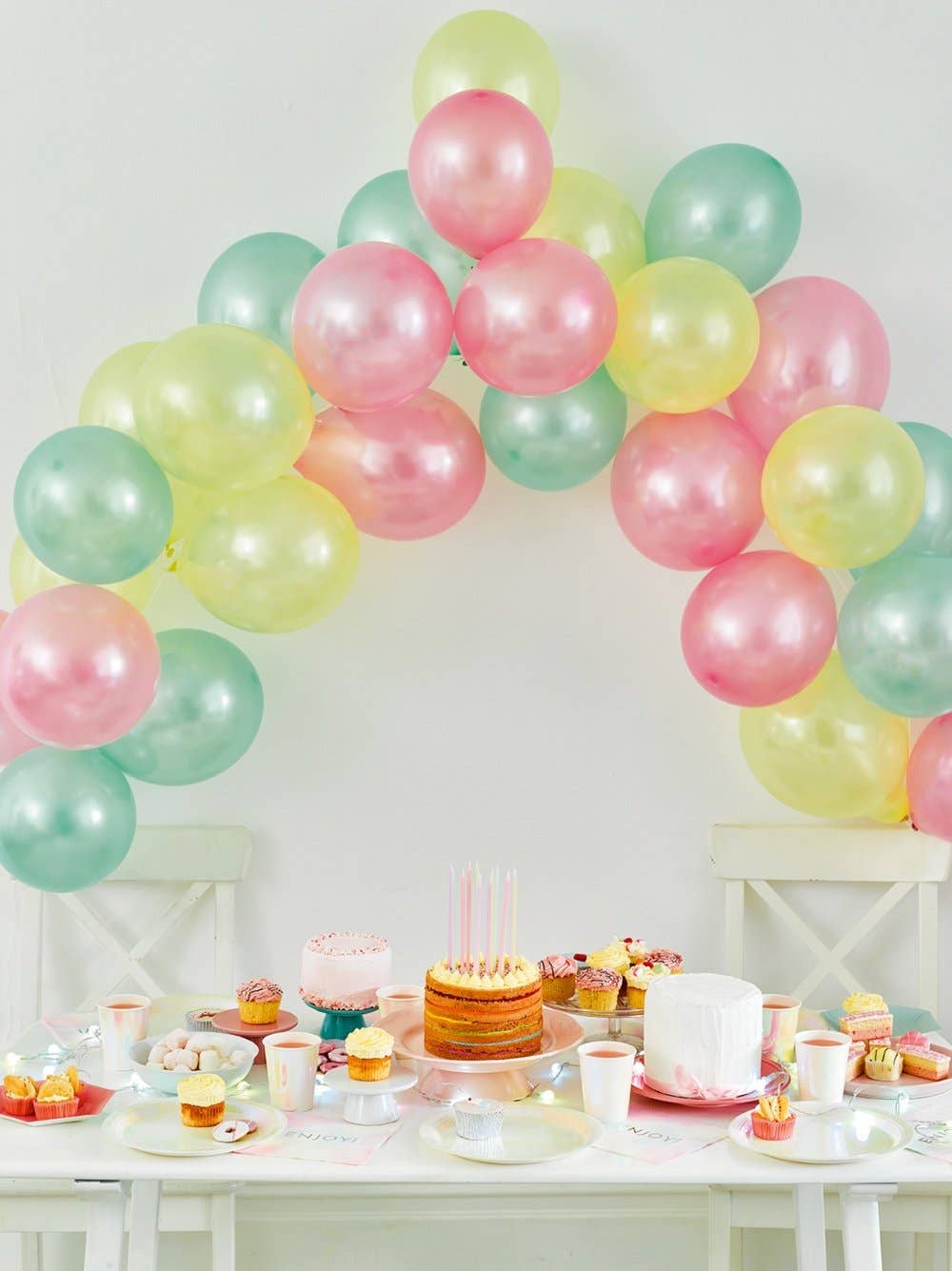 Long Pastel Colour Birthday Candles - 16 Pack