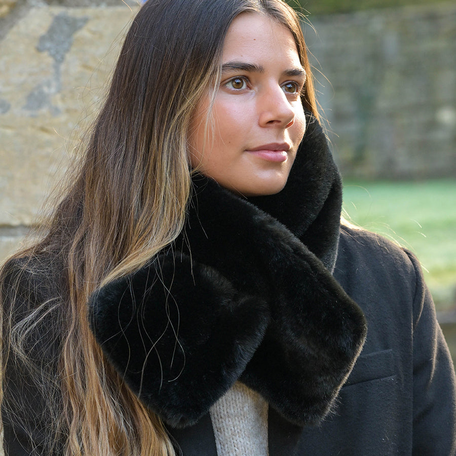 Black faux fur pull through scarf