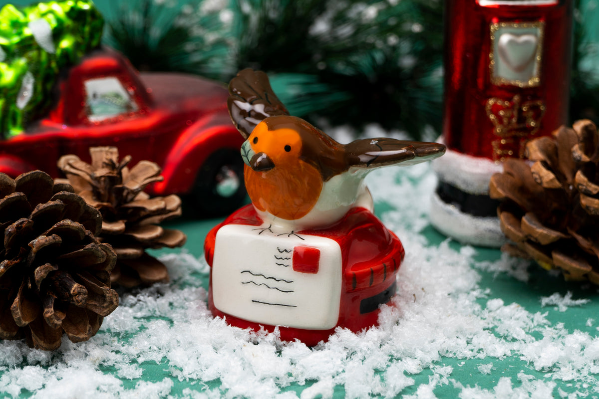 Winter Robin Mini Christmas Ornament