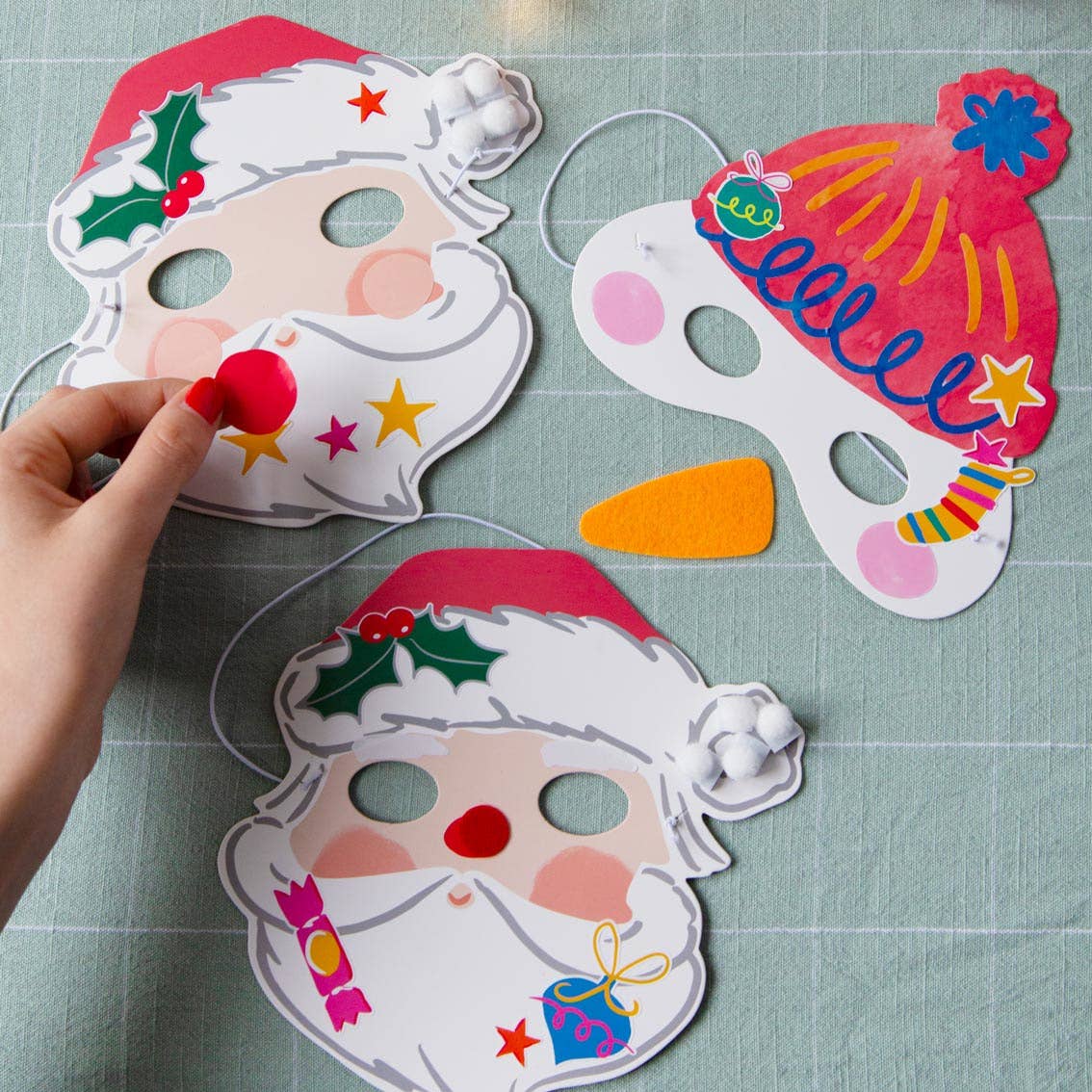 Make Your Own Christmas Masks Kit | 6 Pack |